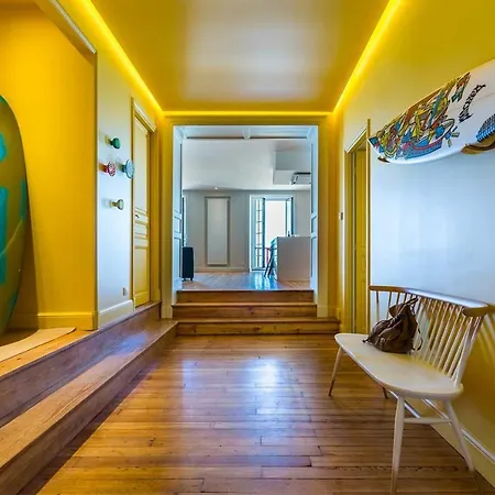 Luxury Beachfront Design With Balcony And Parking In *